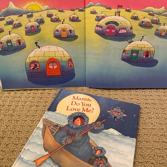 2 x “Mom” Hardcover books - Picture 3 of 10